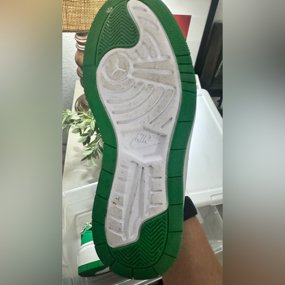 lucky green jordan 1 low elevate Celtics